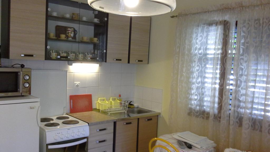 Apartments Anini Dvori 프로마이나 외부 사진